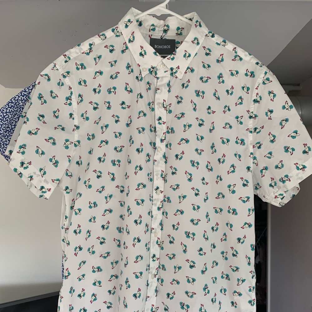 Men’s button up short sleeve shirt